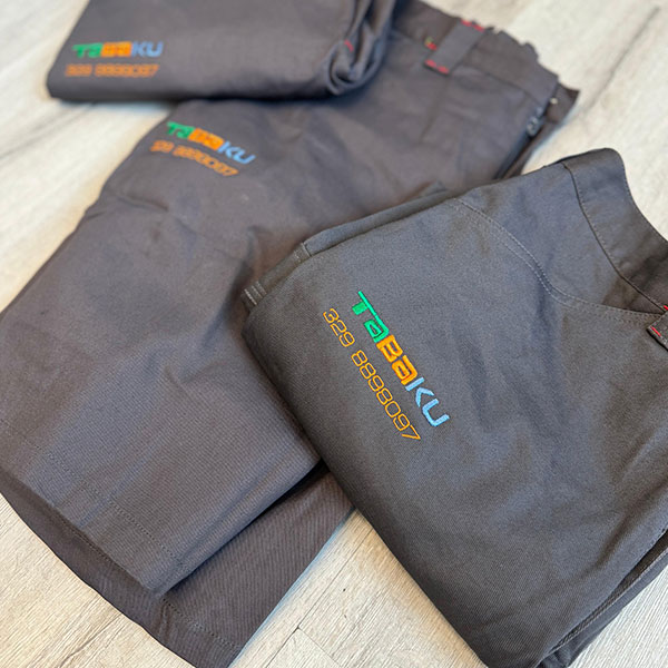 pantaloni-e-pantaloncini-abbigliamento-personalizzato-bologna