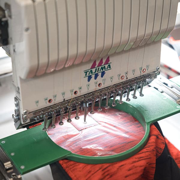 servizi-di-ricamo-e-stampa-tampografica-per-aziende-bologna